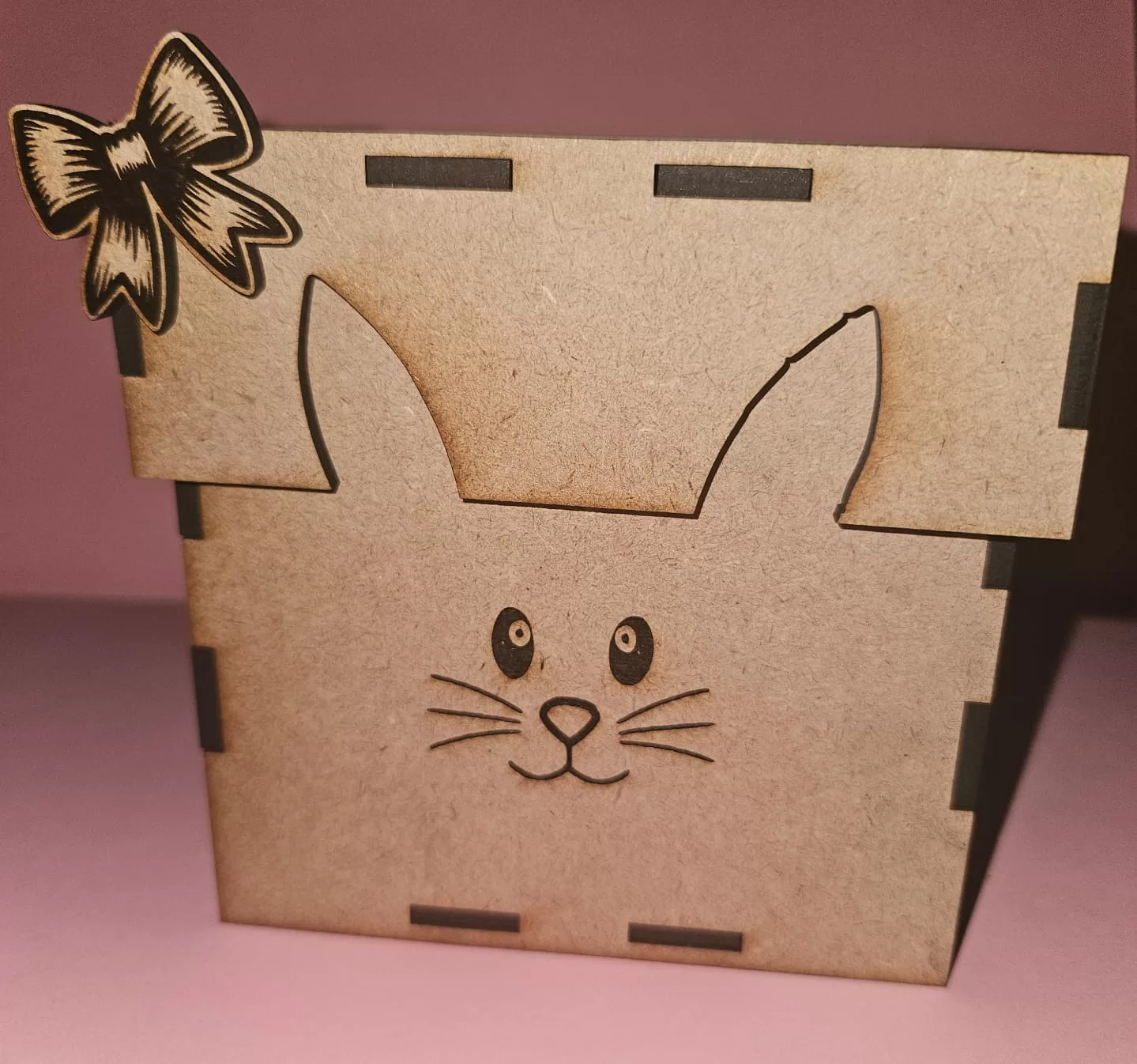 Cute Bunny Easter Egg box with lid